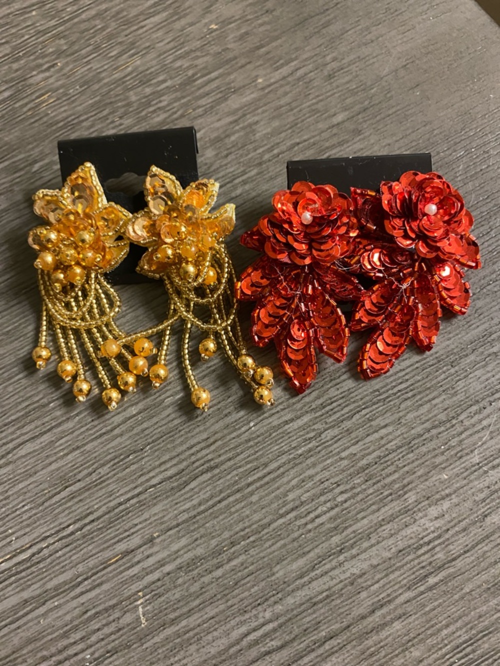 Gold Beaded Floral Tassel Earrings Set